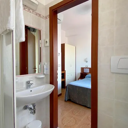 Sayonara Szálloda 3*