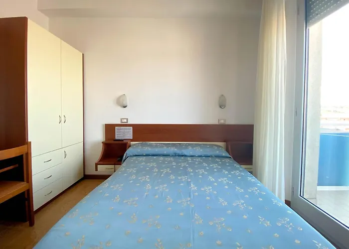 Sayonara Отель Сенигаллия