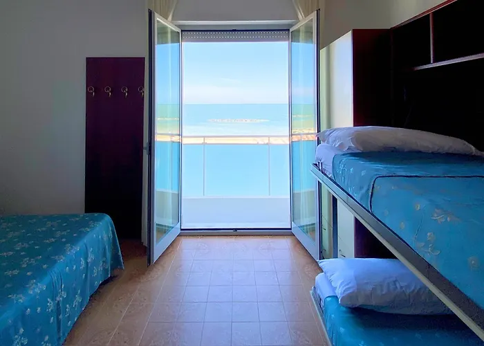 Отель Sayonara 3*