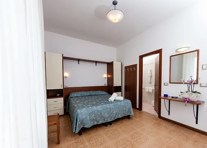 Sayonara Отель Сенигаллия