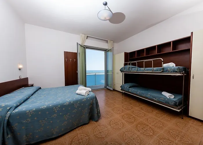 Отель Sayonara Сенигаллия