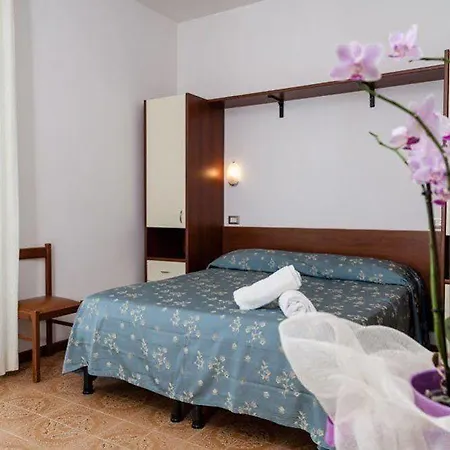Hotel Sayonara